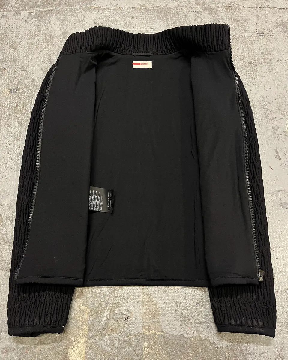 Prada AW2011 Prada Black Pleated Texture Zip-up Jacket Size M / US 6-8 / IT 42-44 - 8 Thumbnail