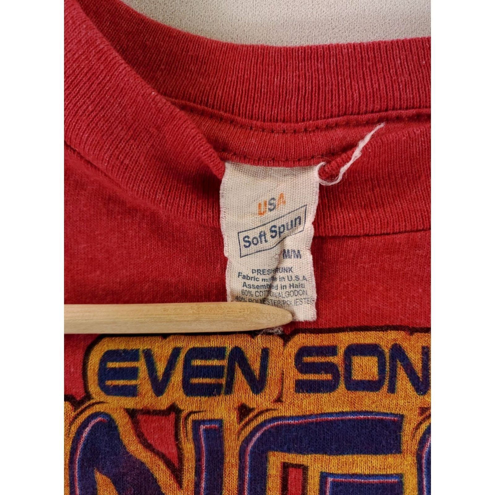 Vintage VINTAGE Sonic the Hedgehog T Shirt Red Mens M Wingman 90s Soft Spun Made USA Size US M / EU 48-50 / 2 - 3 Thumbnail