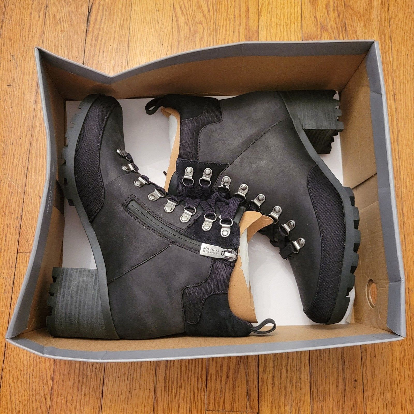 Vionic Vionic Spencer Waterproof Black Leather Ankle Boots 9 Combat Size US 9 / IT 39 - 1 Thumbnail