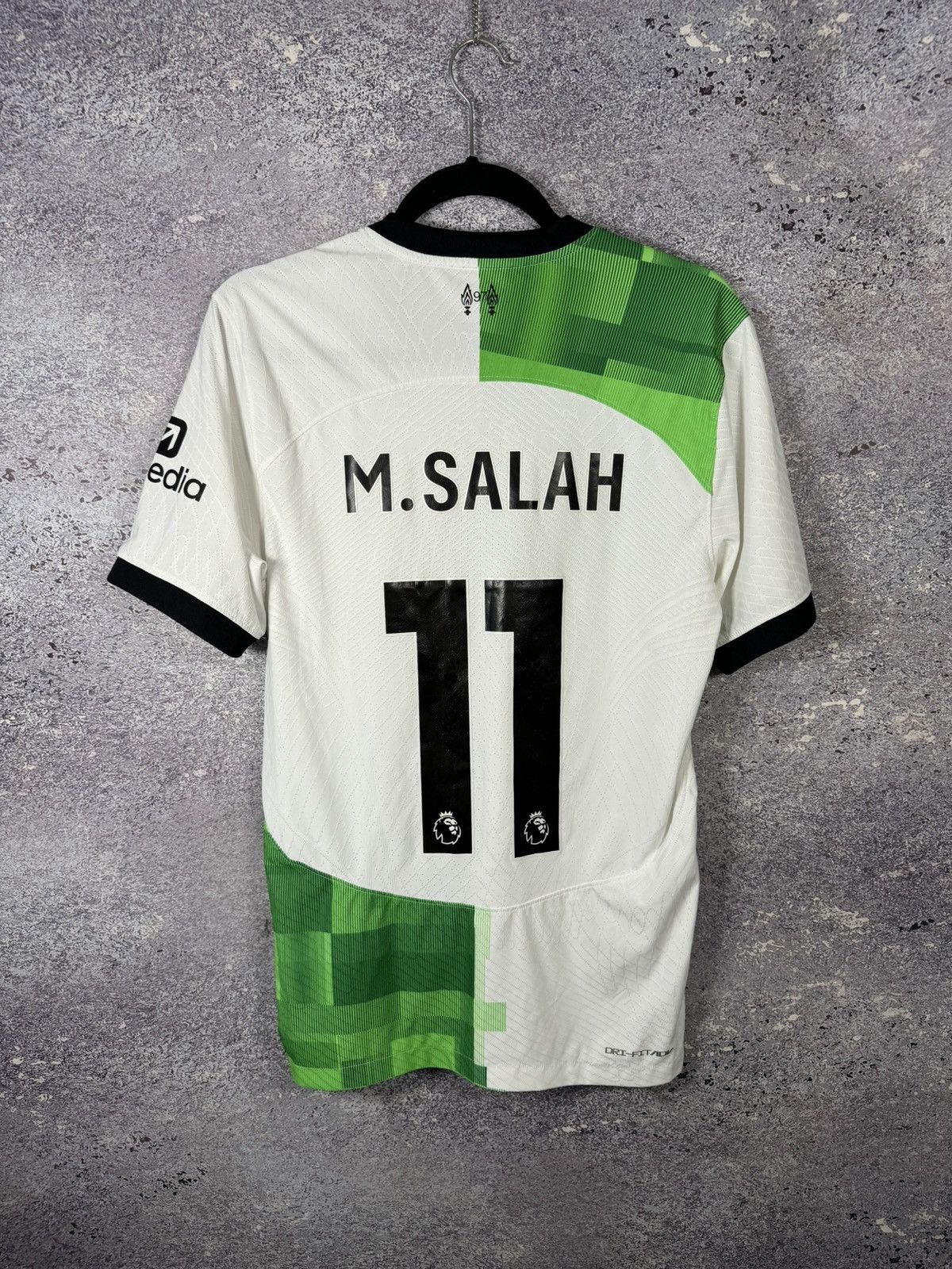 Nike M.SALAH Liverpool 2023/24 Away Nike DrifitADV Soccer Jersey Size US S / EU 44-46 / 1 - 1 Thumbnail