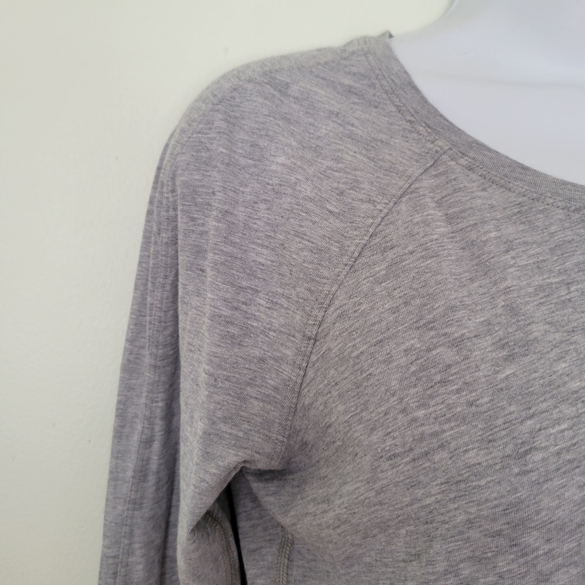 Lululemon Lululemon EMERALD Gray Long Sleeve Tee Top 4 Cotton Lightwei Size S / US 4 / IT 40 - 7 Thumbnail