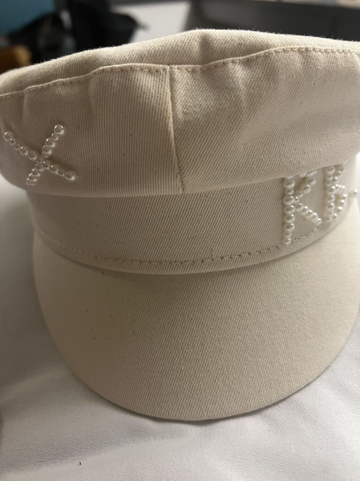 Ruslan Baginskiy Ruslan Baginskiy Pearls-embellished Baker Boy Cap Size ONE SIZE - 3 Thumbnail
