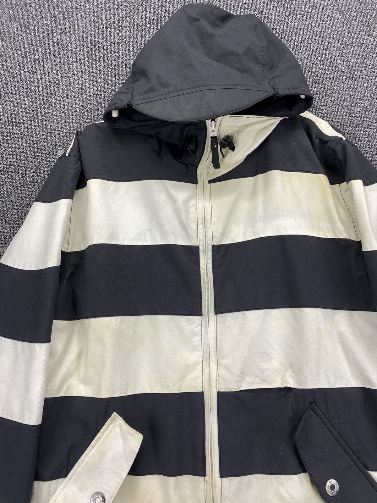 Billabong Vintage Billabong Striped Hooded Outerwear Jacket Size US L / EU 52-54 / 3 - 5 Thumbnail