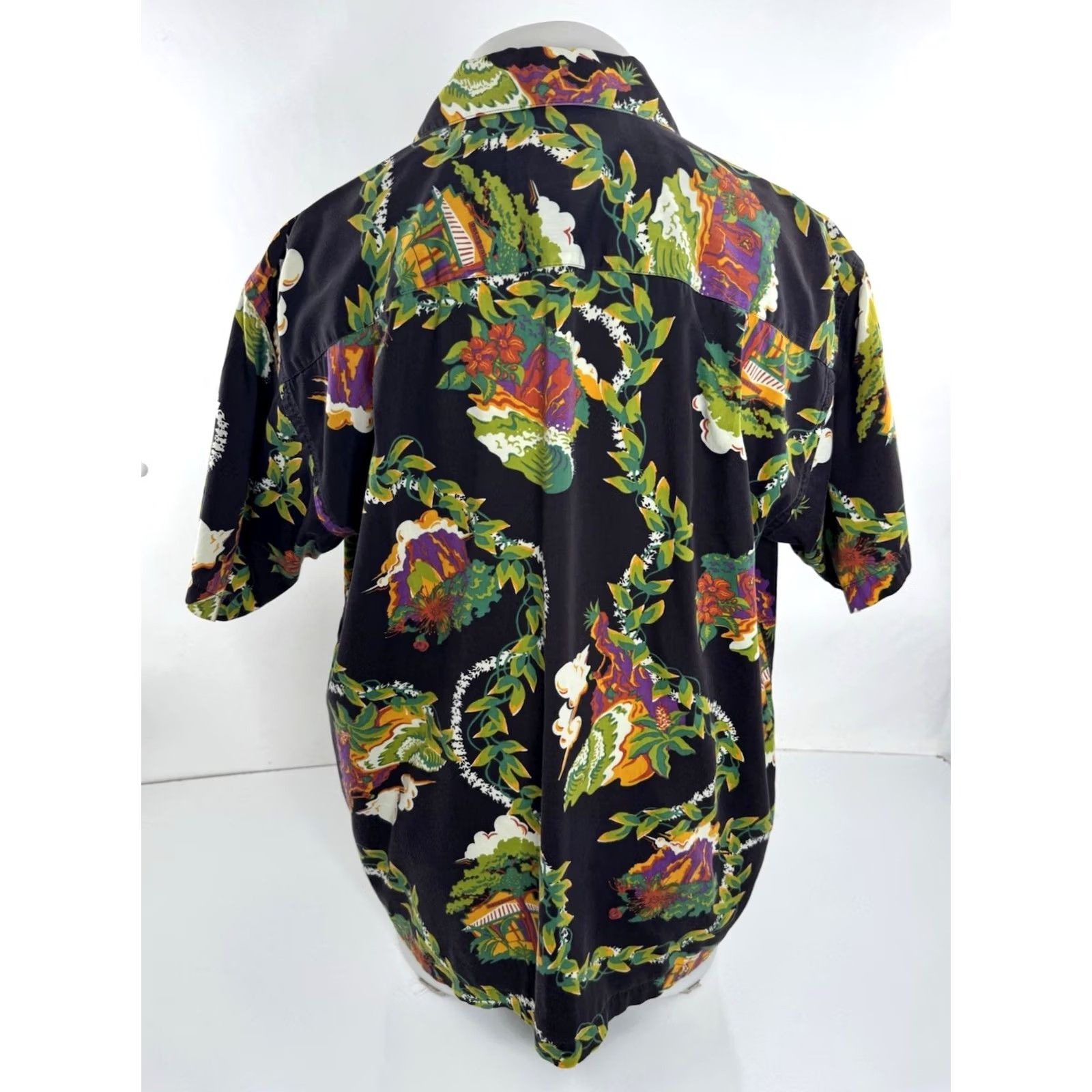 Patagonia Patagonia Surf Rock Climber Hawaiian Aloha Vintage L Shirt - Men Short Sleeve Button-Up Dark Gray 2000s C5 Size US L / EU 52-54 / 3 - 3 Thumbnail