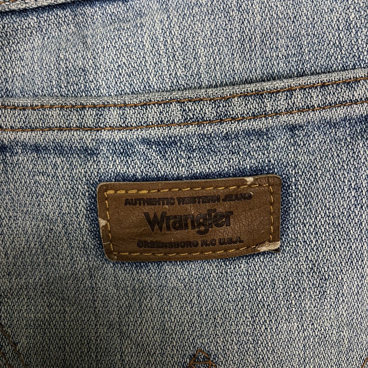 Japanese Brand 🔥True Vintage 70’s Wrangler Distressed Denim Jeans Size US 34 / EU 50 - 15 Thumbnail
