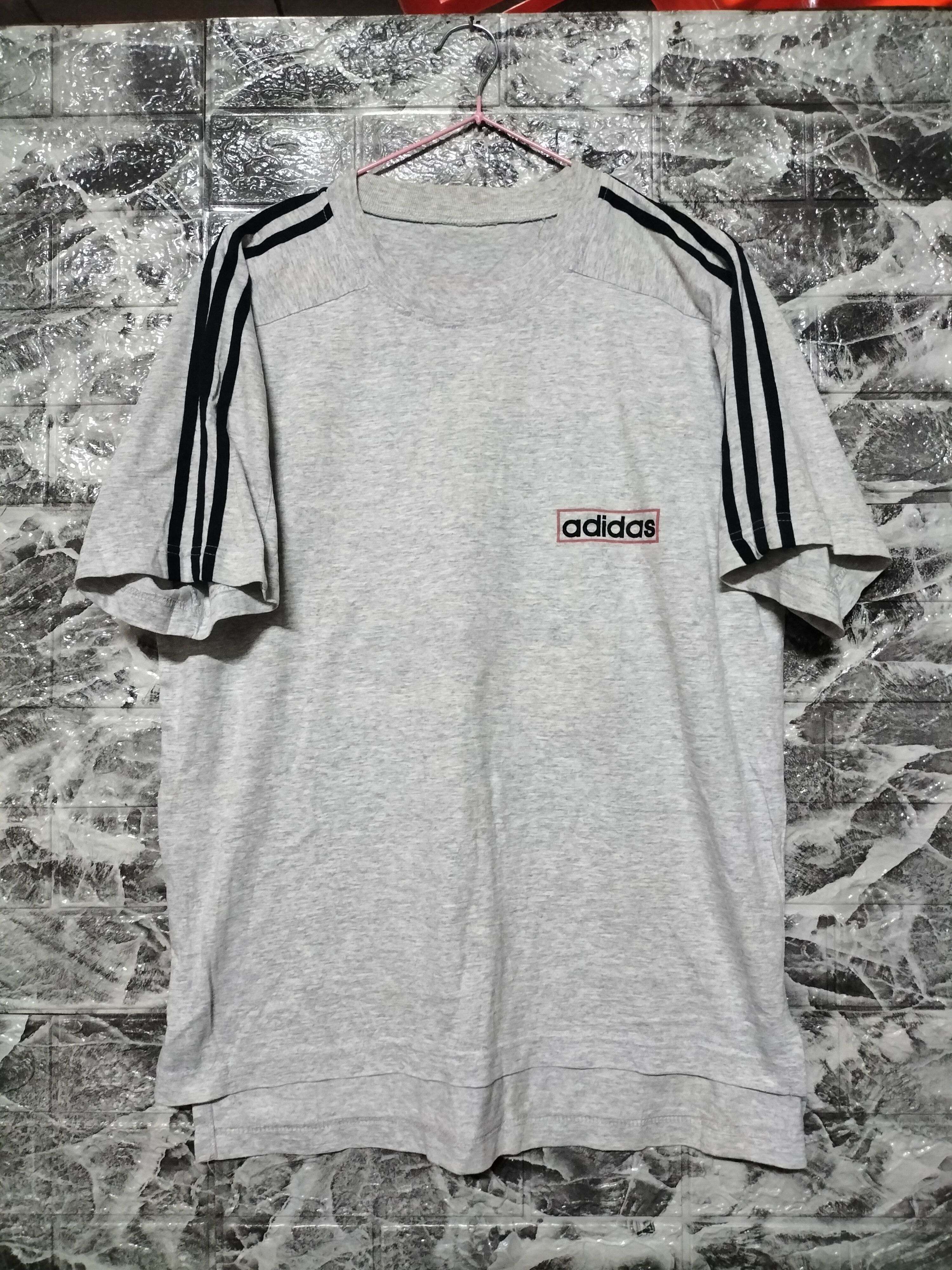 Adidas Vintage Adidas 3 Stripes fashion sportswear 90s Size US L / EU 52-54 / 3 - 2 Thumbnail