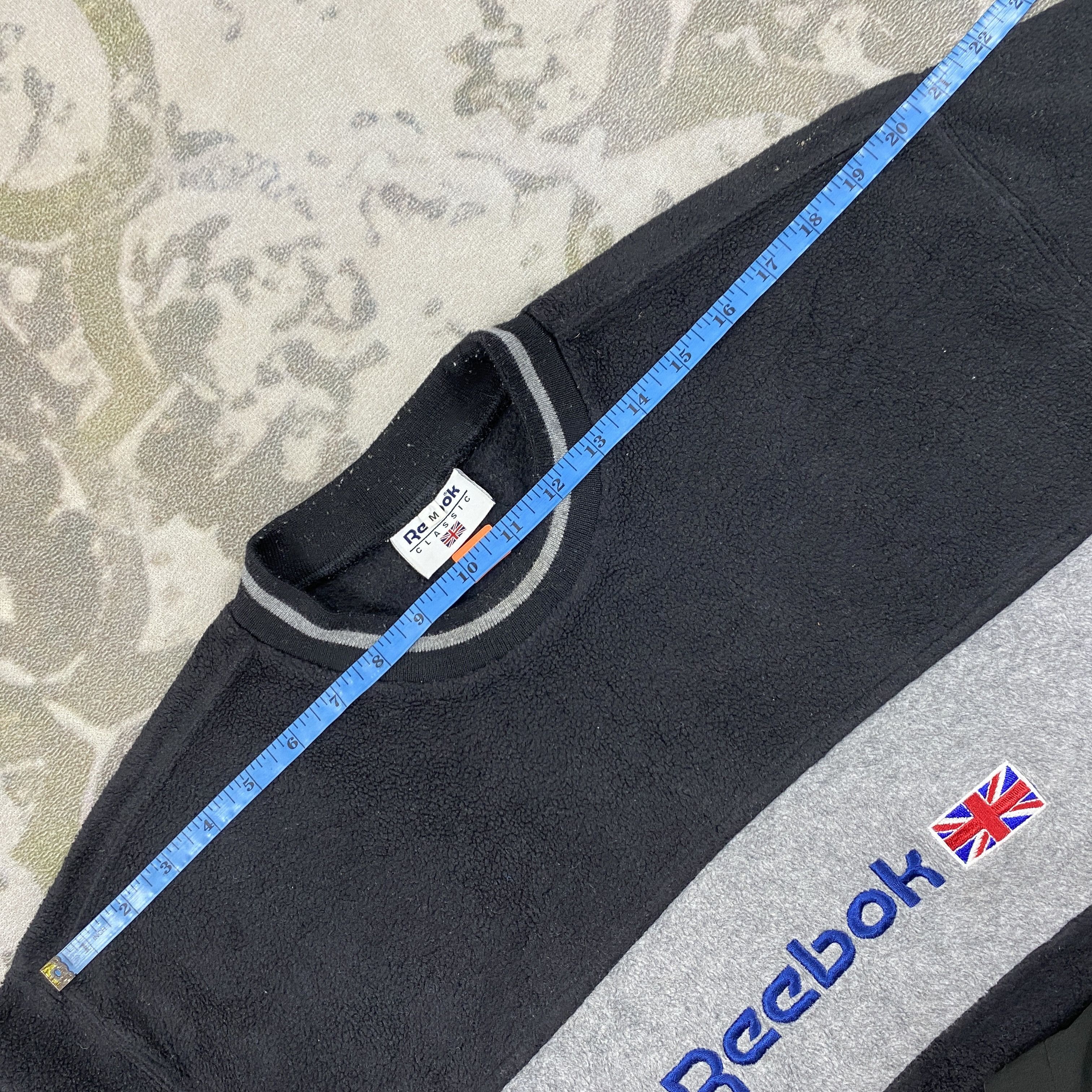 Reebok Vintage Y2K Reebok Embroidered Center Logo Sweatshirt- J506 Size US M / EU 48-50 / 2 - 4 Thumbnail