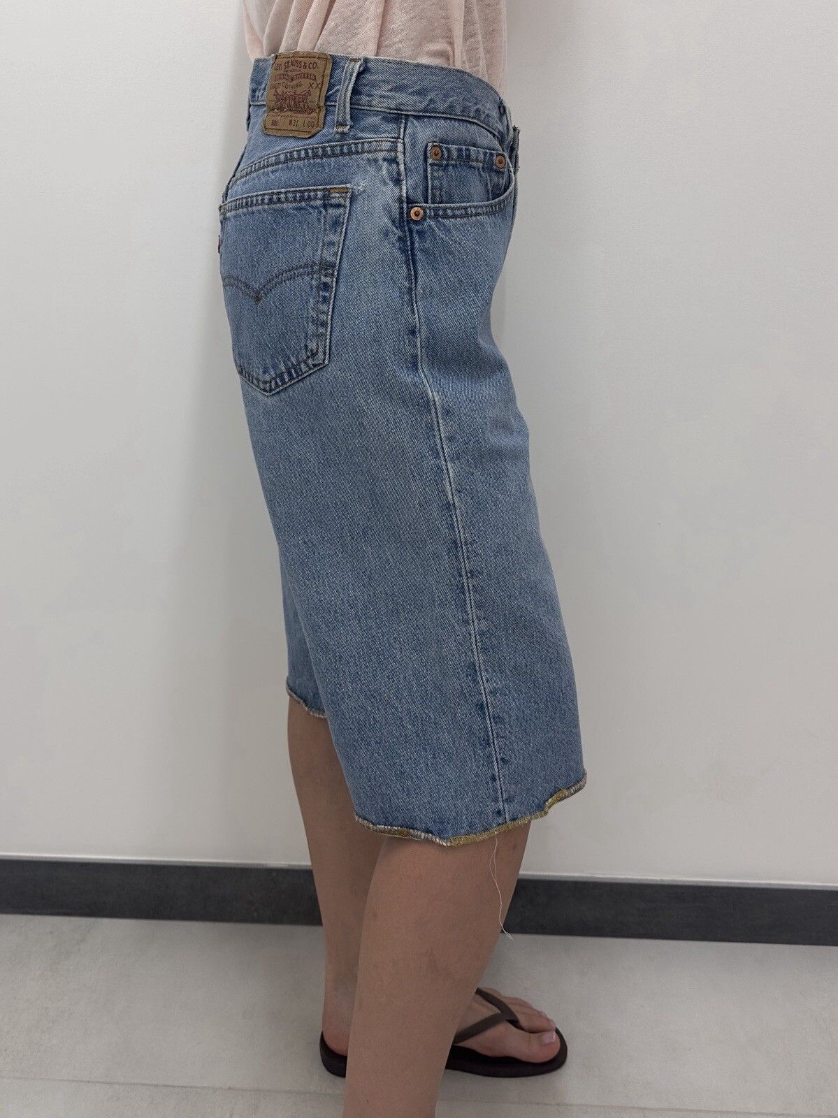 Levi's Levis 501 Womens Denim Bermuda Long Blue Shorts made in USA Size 31" - 5 Thumbnail