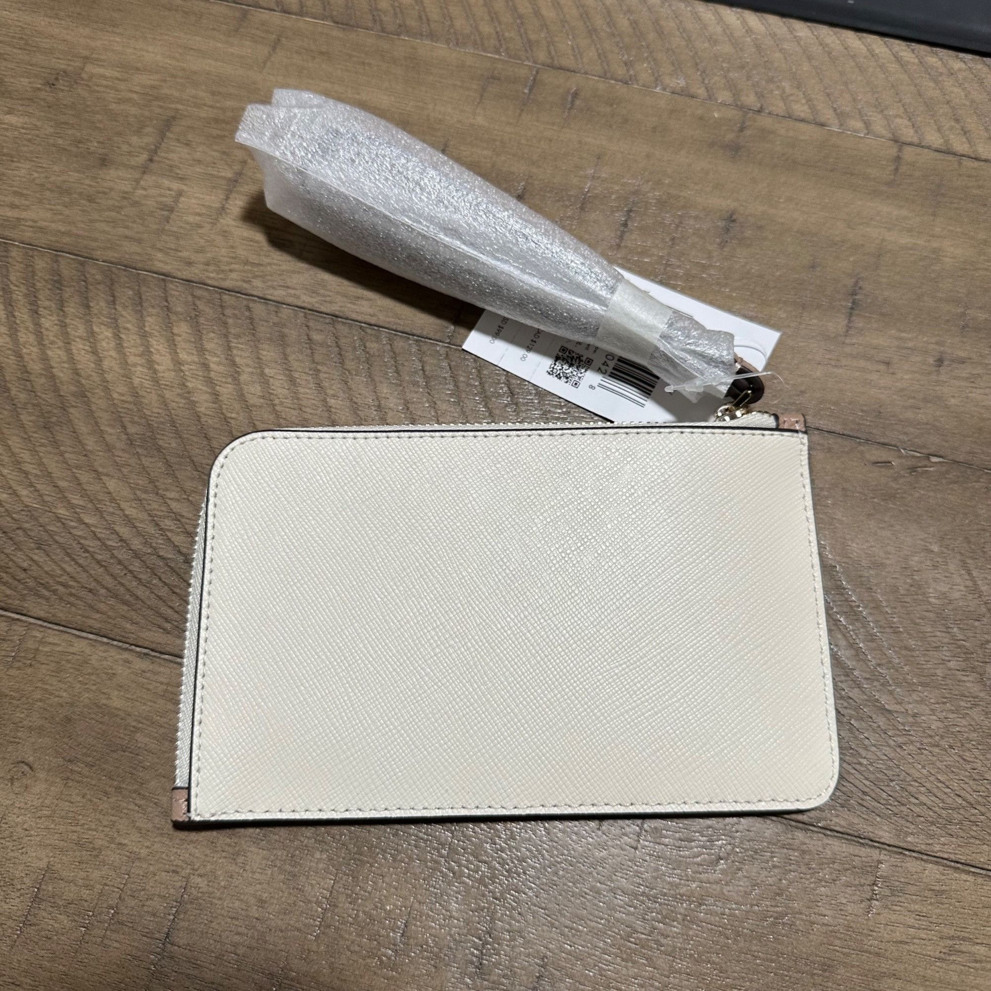 Kate Spade NWT Kate Spade Lucy Small L-Zip wristlet Toasted Hazelnut Size ONE SIZE - 9 Thumbnail