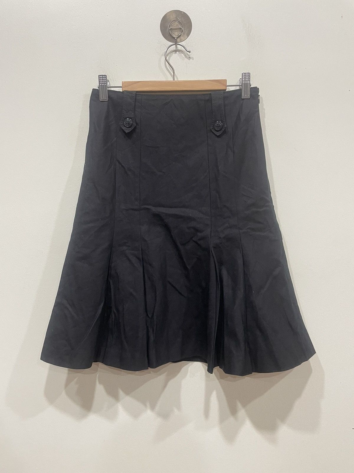 Burberry × Vintage Burberry Plain Black skirt Size 28" / US 6 / IT 42 - 1 Thumbnail