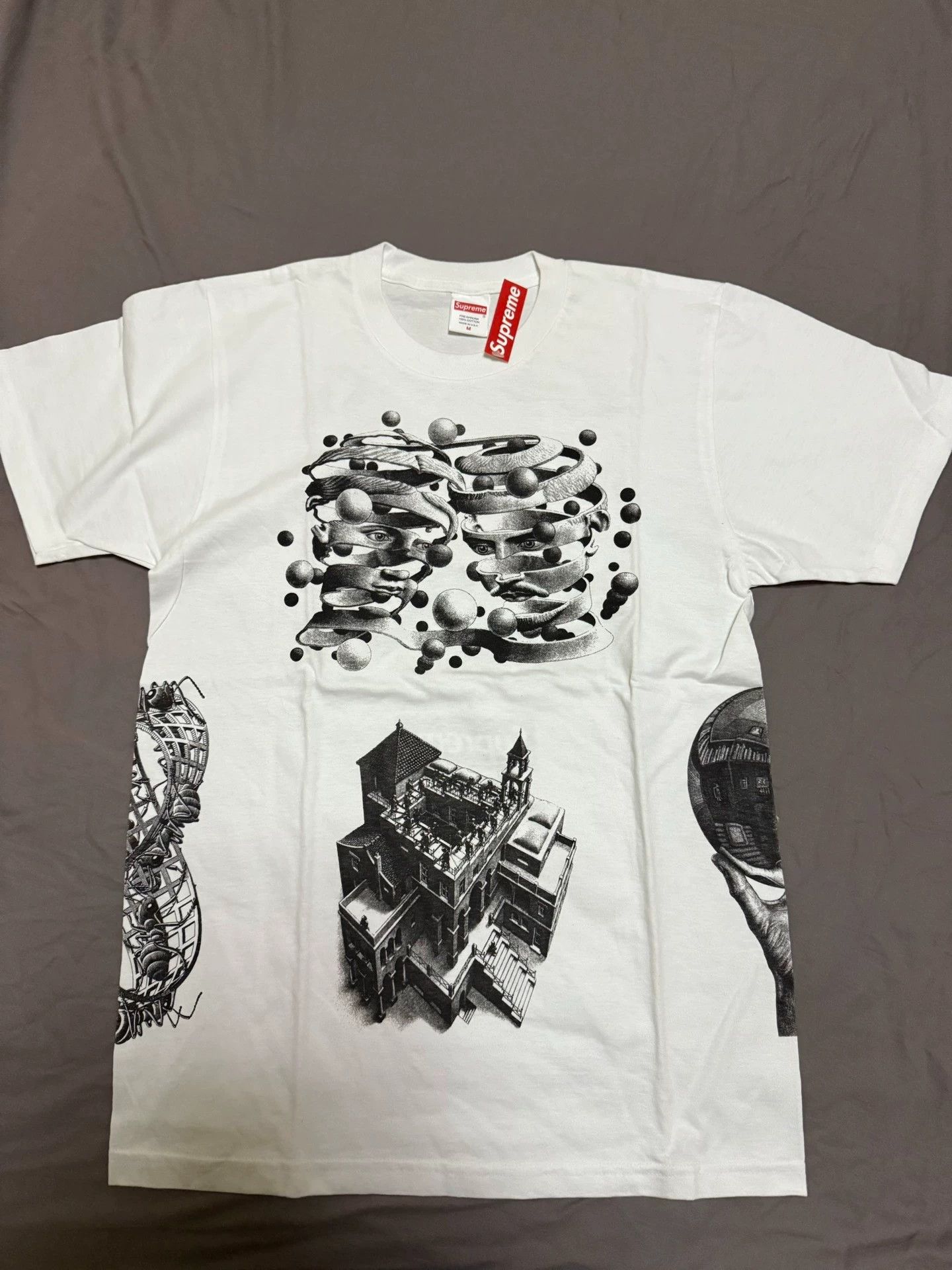 Supreme Supreme x MC Escher Collage SS Tee White/Lime Blue M Size US M / EU 48-50 / 2 - 4 Thumbnail