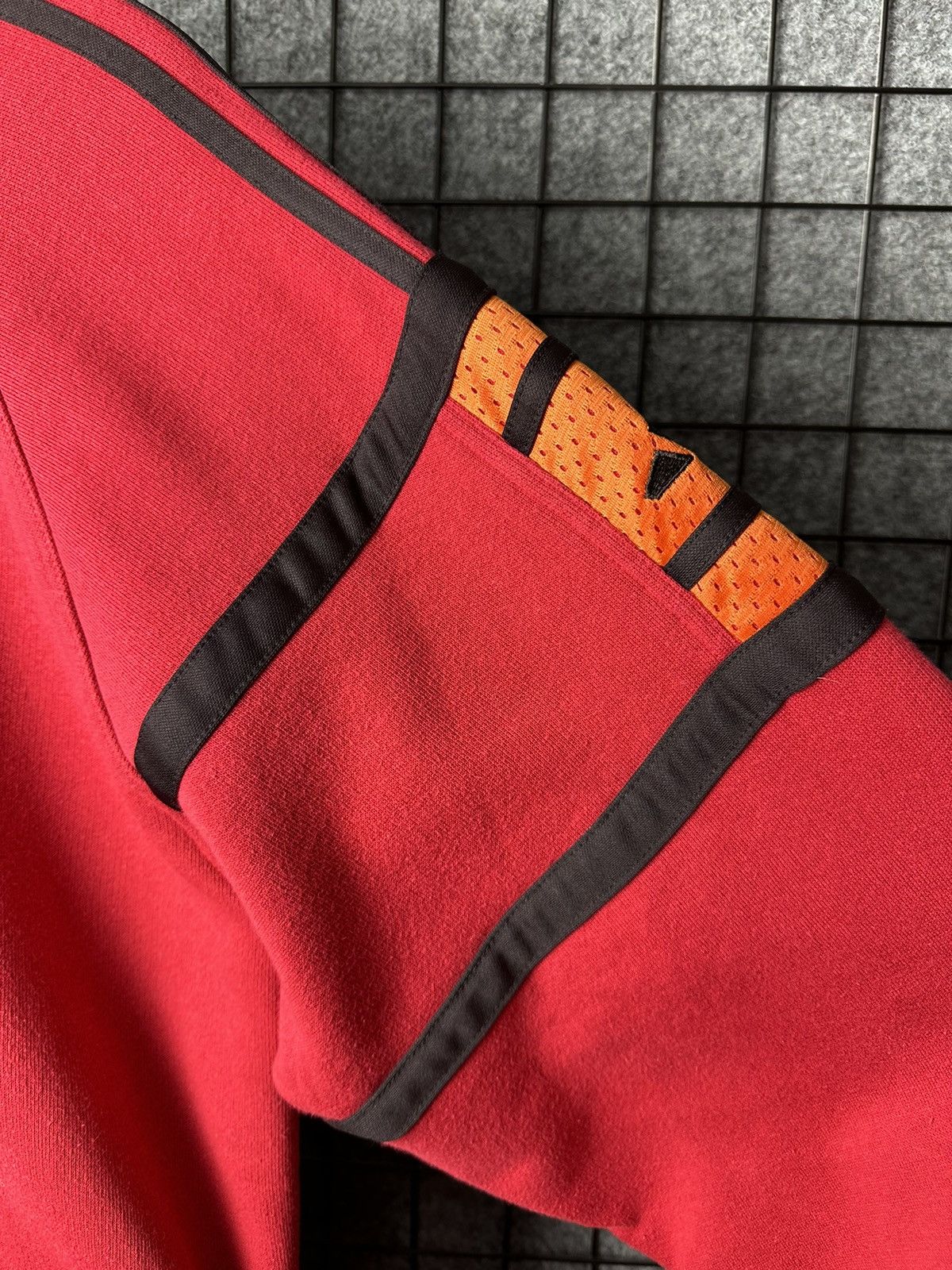 Adidas × Vintage Adidas Vintage Cotton Big Logo V Neck Sweatshirt Size M Size US M / EU 48-50 / 2 - 8 Thumbnail