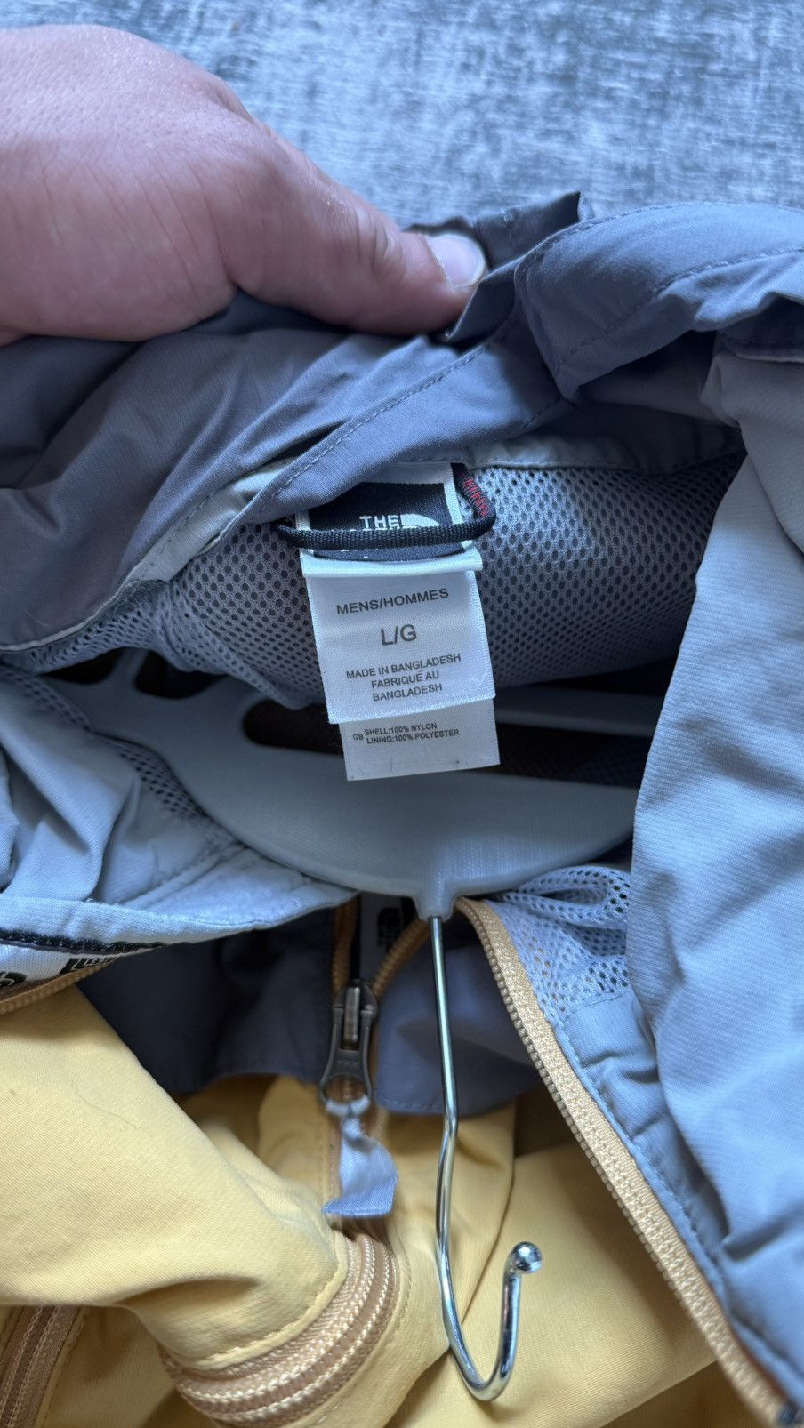 The North Face North face rain jacket Size US L / EU 52-54 / 3 - 4 Thumbnail