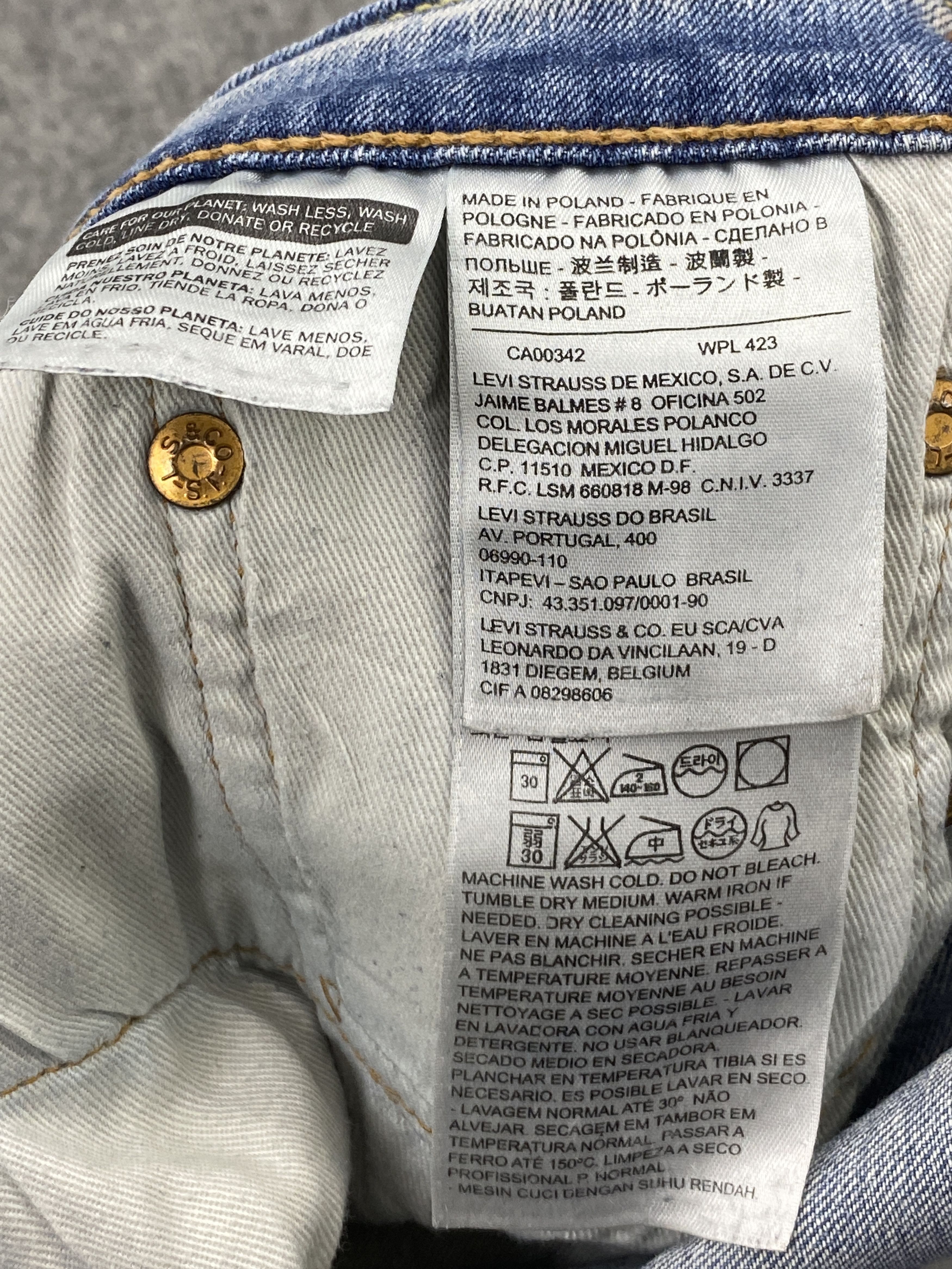 Levi's Faded Blue Vintage Levis 511 Jeans DP2699 Size US 35 - 12 Thumbnail