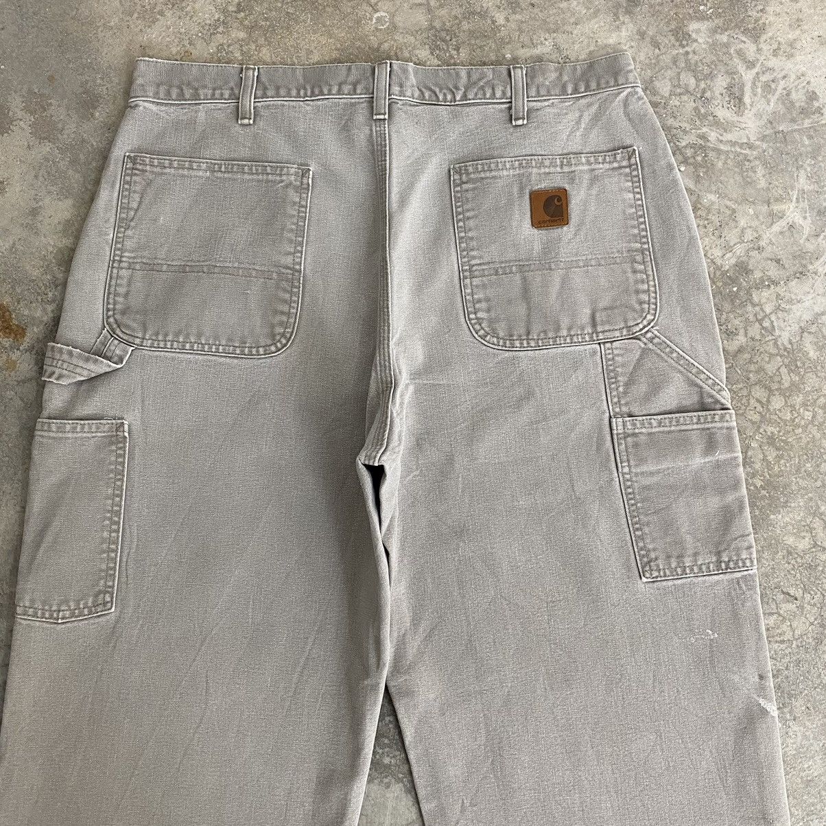 Carhartt × Vintage Vintage Carhartt Desert Grey Carpenter Workwear Pants Size US 35 - 17 Thumbnail