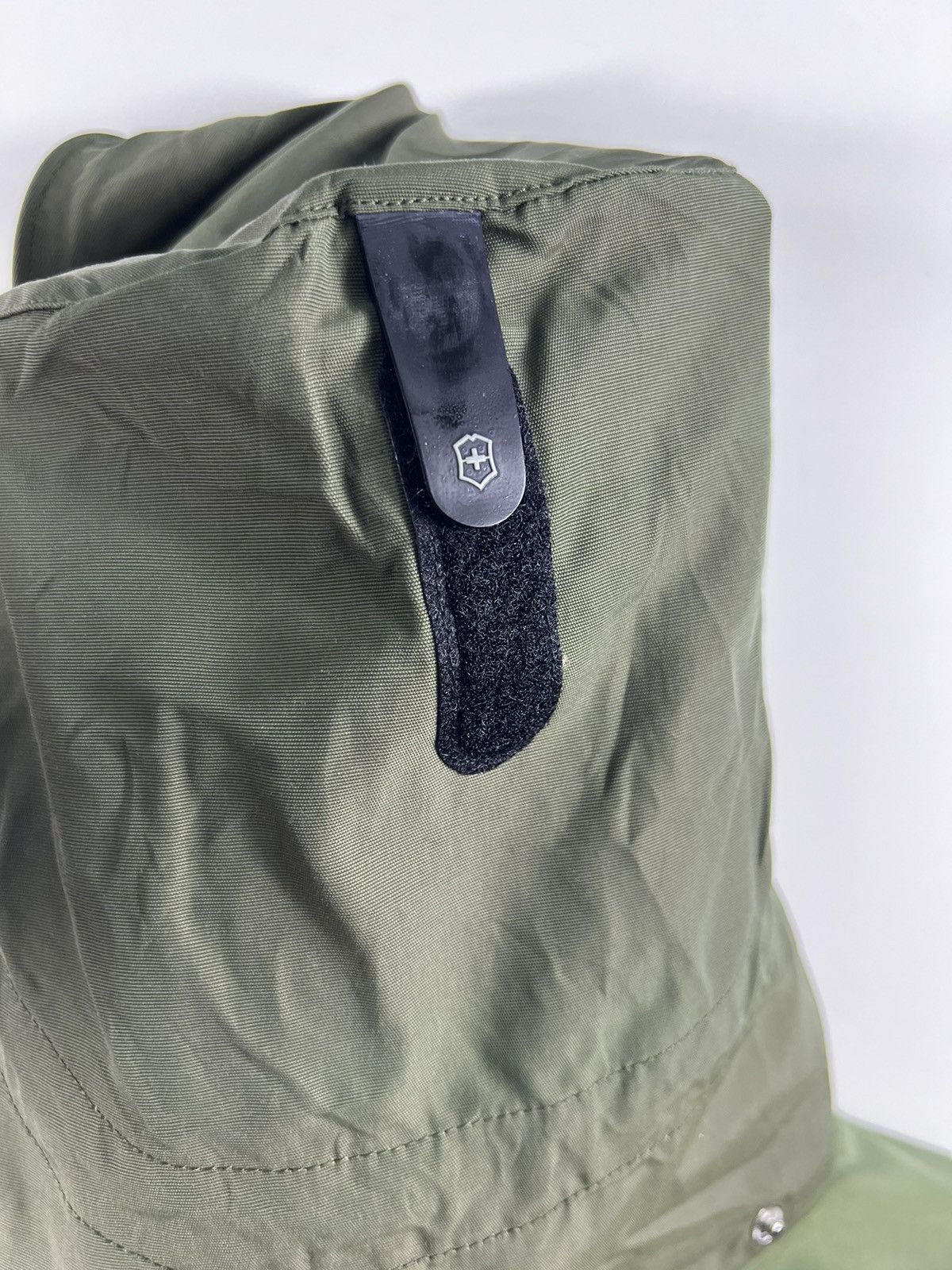 Victorinox 🔥 VICTORINOX HIDDEN HOODIE CAMP HEAVY JACKET - L Size US S / EU 44-46 / 1 - 16 Thumbnail