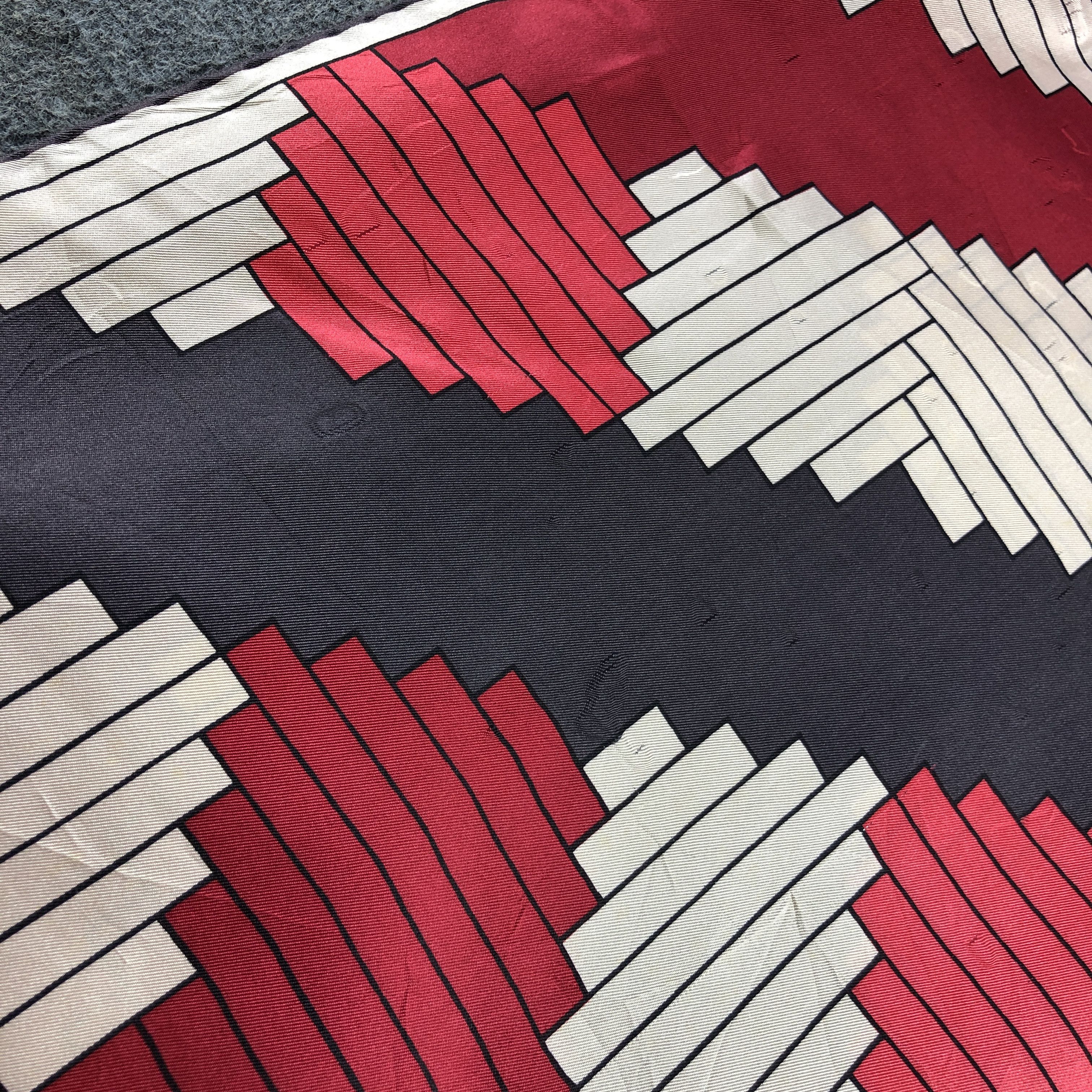 Vintage Daniel Hechter Abstract Silk Stole Silk Scarf M1378 Size ONE SIZE - 10 Thumbnail
