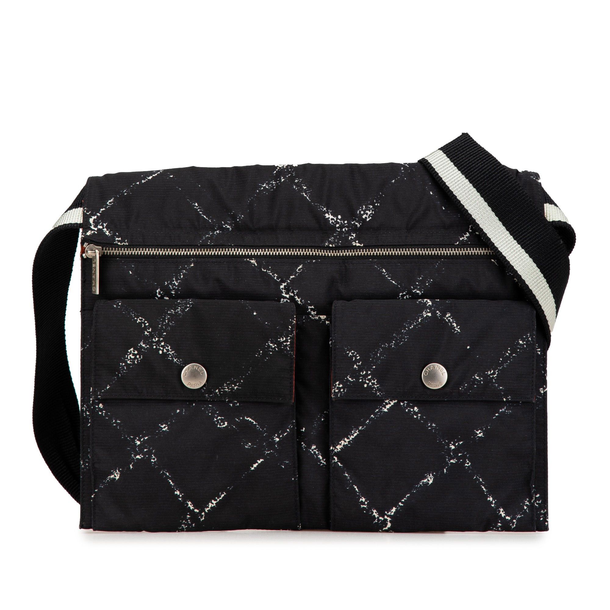 Chanel Chanel Old Travel Line Nylon Belt Bag Black Size ONE SIZE - 1 Thumbnail
