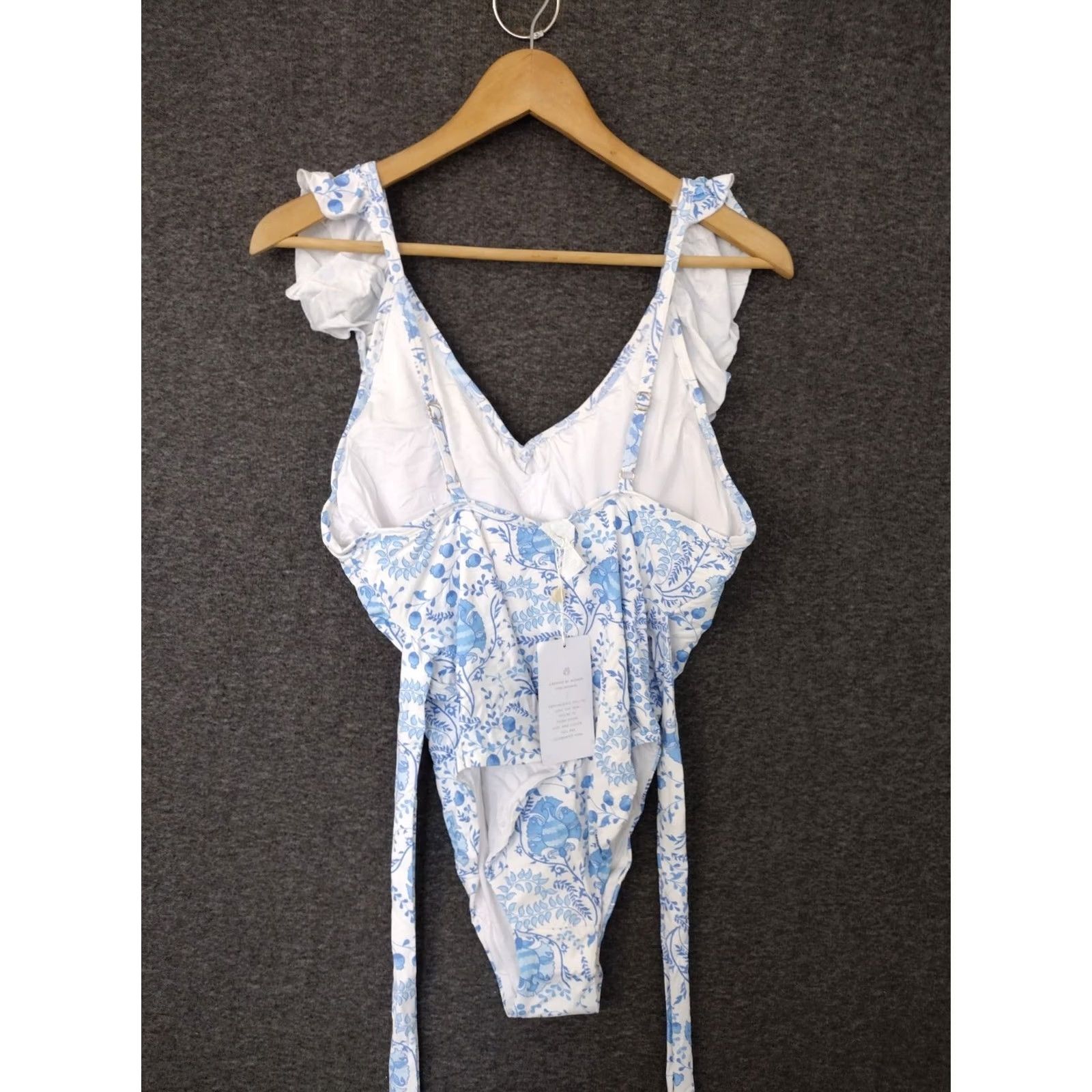 Rivieras Toluca One Piece Riviera Color Wrap V-Neck Swim Navy XL Blue Bathing Suit Women Beach Belted Wrst? Size ONE SIZE - 2 Thumbnail