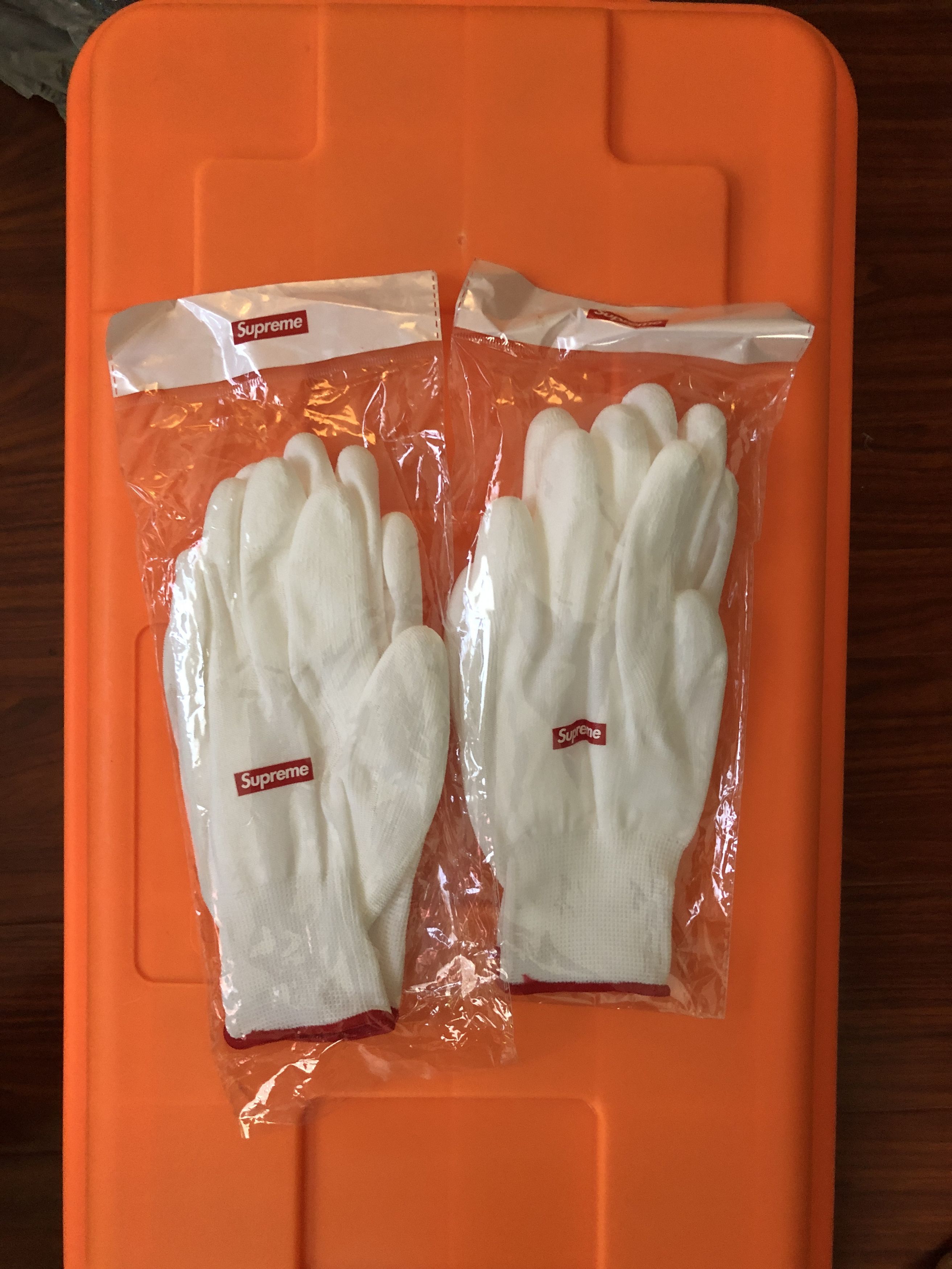 Supreme Supreme Gloves 2 Pack Size ONE SIZE - 1 Thumbnail