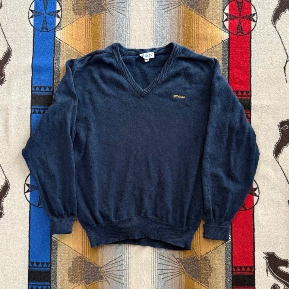 Vintage VINTAGE University Of Michigan V Neck Pullover Sweater Large Embroidered USA Shirt Mens Size US L / EU 52-54 / 3 - 2 Thumbnail