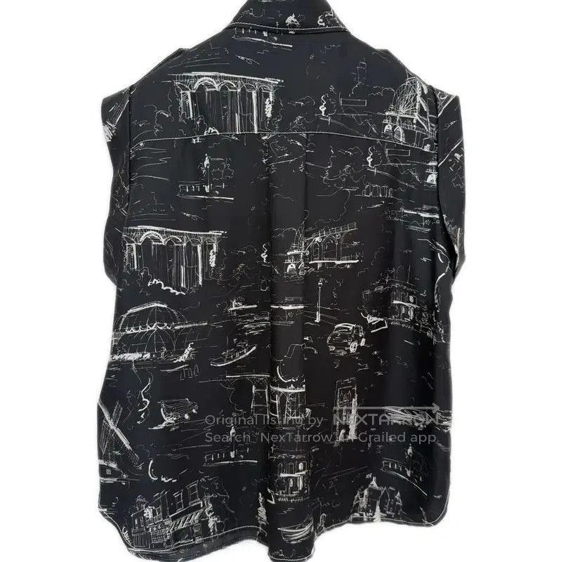 Burberry Burberry Black Printed Silk Shirt for Summer. Size M / US 6-8 / IT 42-44 - 2 Thumbnail