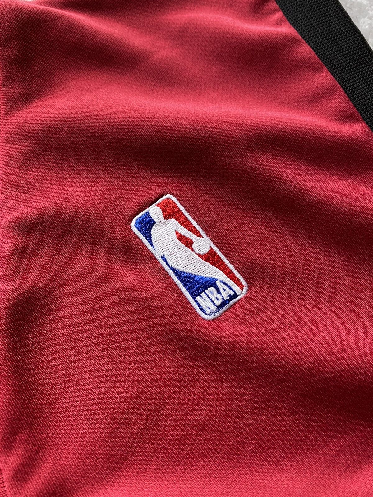 Adidas Vintage Lebron James Adidas 2013 NBA Miami Heat Jersey # 6 Size US M / EU 48-50 / 2 - 9 Thumbnail