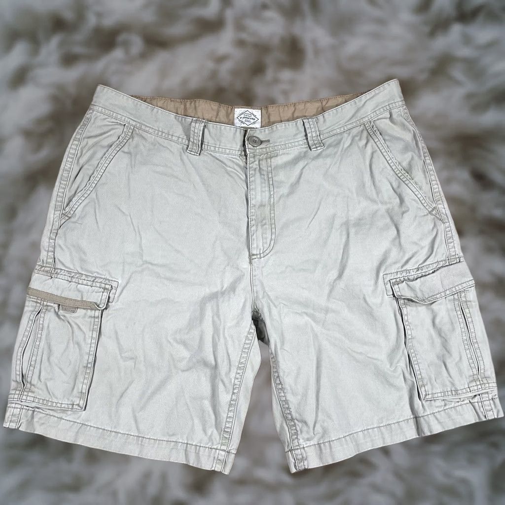 Vintage St. John’s Bay Cargo Shorts Mens 42 Beige Khaki Utility Flat Front Pockets Cargo Shorts Mens 42 Beige Khaki Beige Mens Size US 42 / EU 58 - 1 Thumbnail