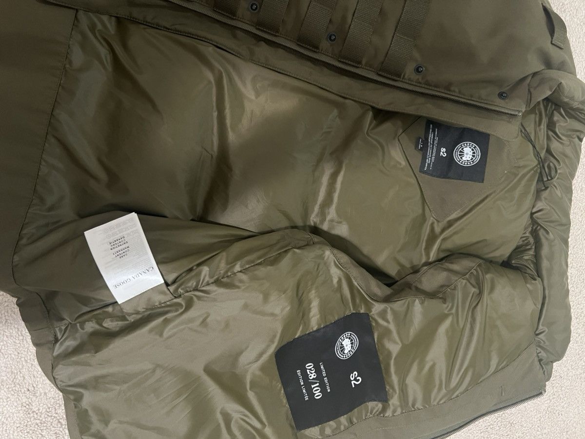 Canada Goose Canada Goose Shai Gilgeous-Alexander Tactical Vest Size US L / EU 52-54 / 3 - 8 Thumbnail
