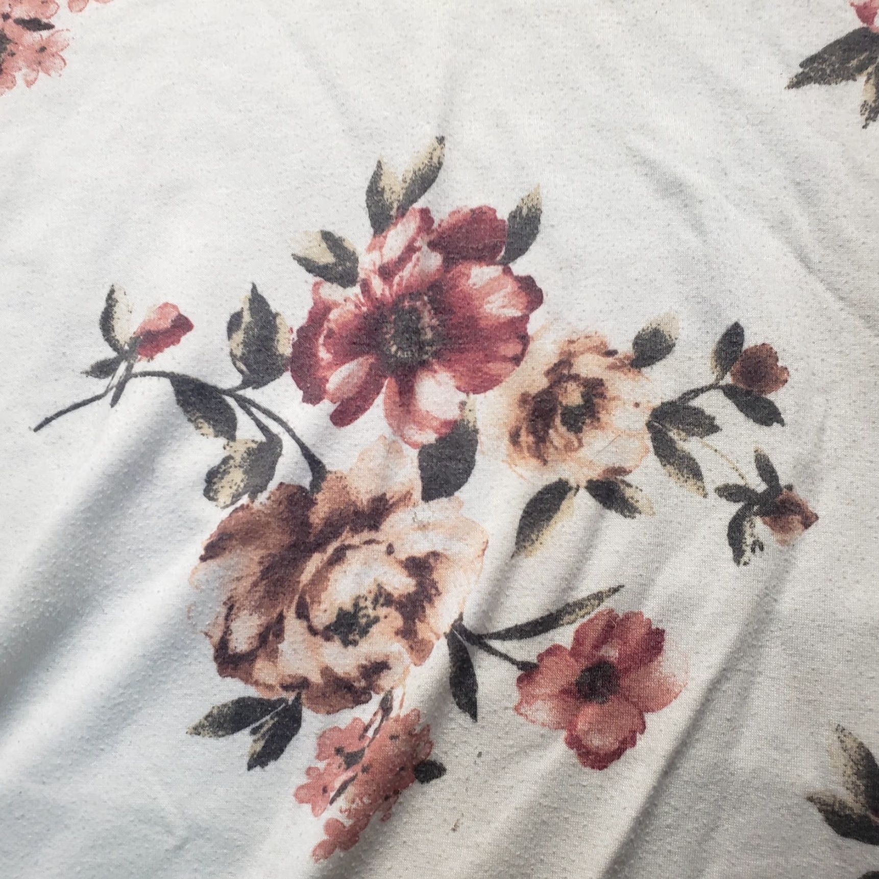 Vintage Envelope White W/ Red Floral Flowers Shirt Short Sleeve Adult Women's Size 2X Size XXL / US 16-18 / IT 52-54 - 2 Thumbnail