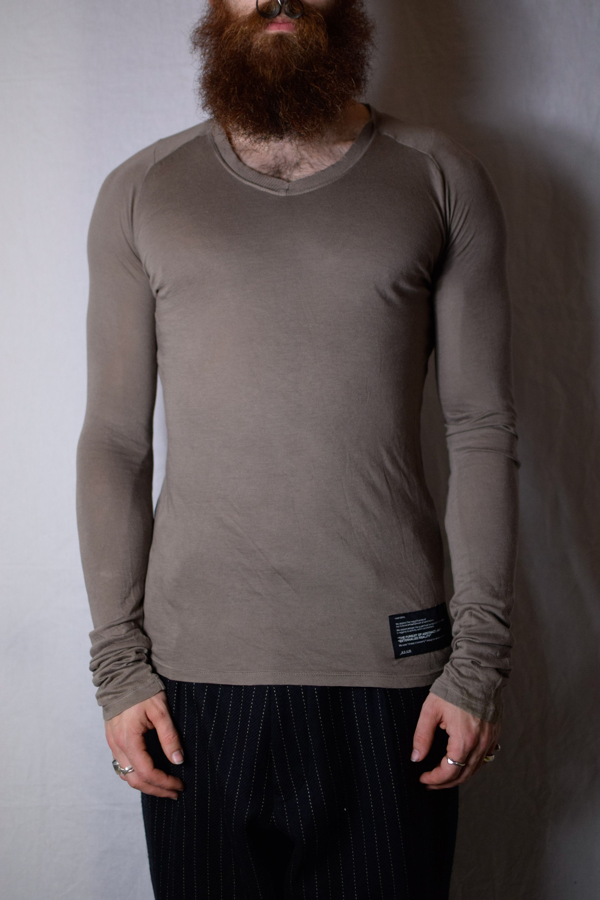 Julius Julius SS08 V-Neck Patch Longsleeve Top - 217CUM12 Size US M / EU 48-50 / 2 - 4 Thumbnail