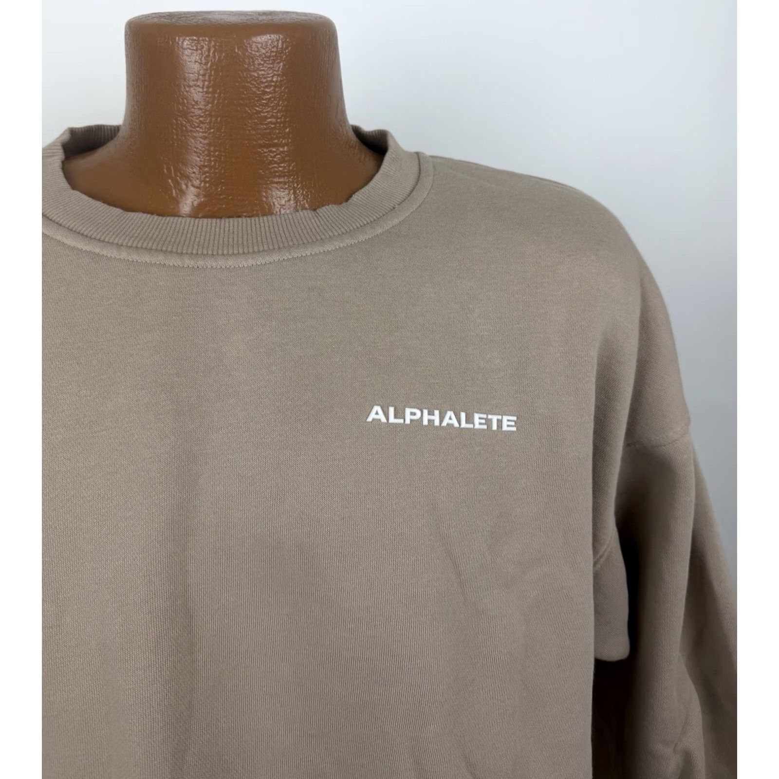 Vintage Alphalete Sweatshirt Mens Medium Beige Crewneck Pullover Logo Knit Cotton Blend Shirt Size US M / EU 48-50 / 2 - 4 Thumbnail