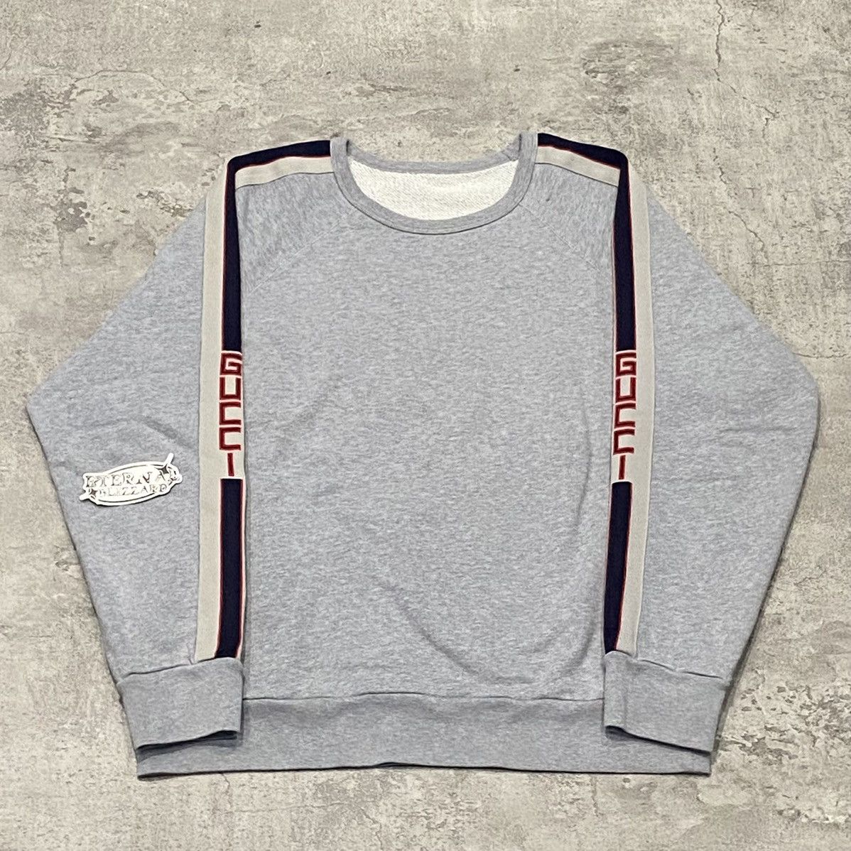 Gucci Gucci Taped Gray Crewneck Size US XL / EU 56 / 4 - 1 Thumbnail