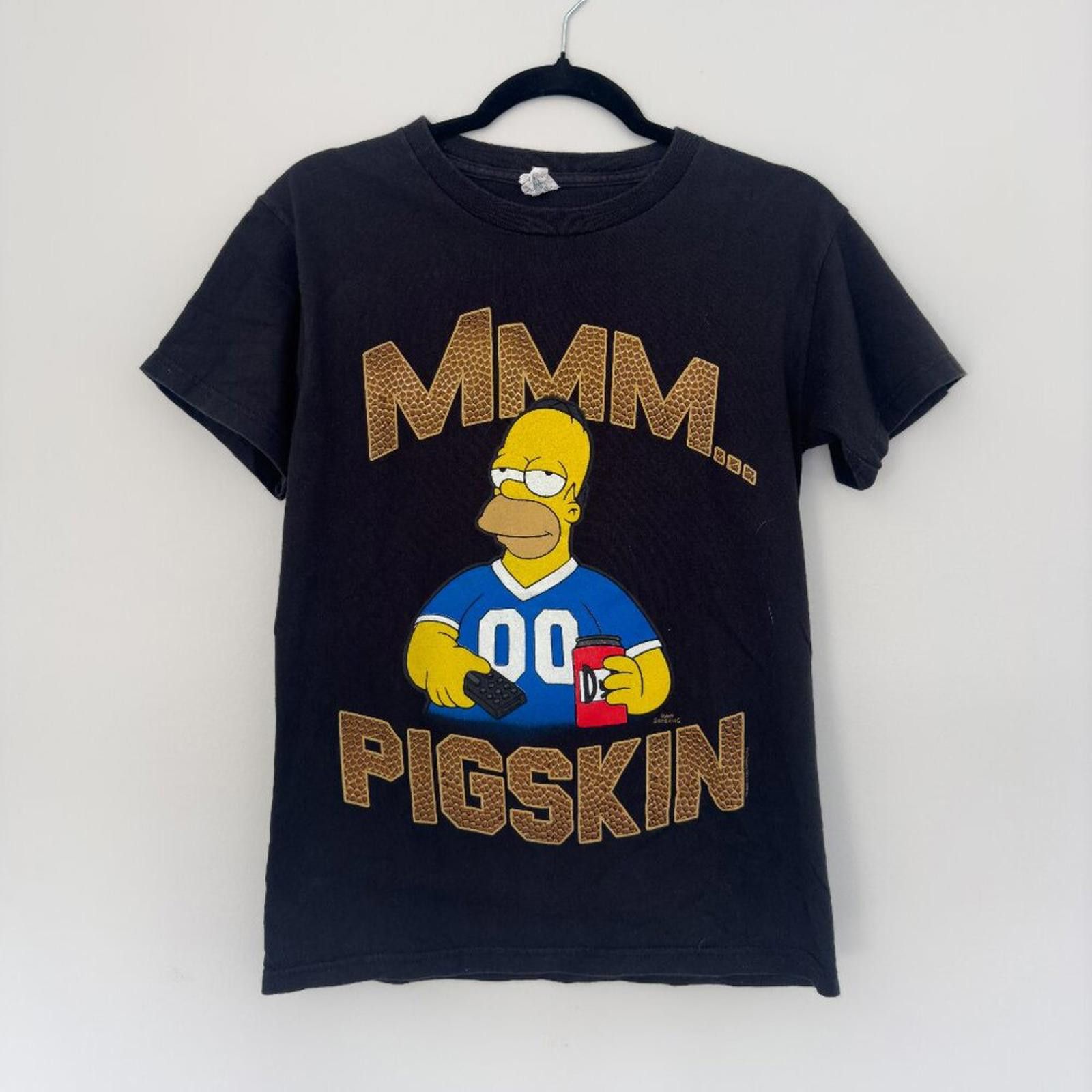 The Simpsons 2004 HOMER SIMPSON FOOTBALL T-SHIRT Size US S / EU 44-46 / 1 - 2 Thumbnail