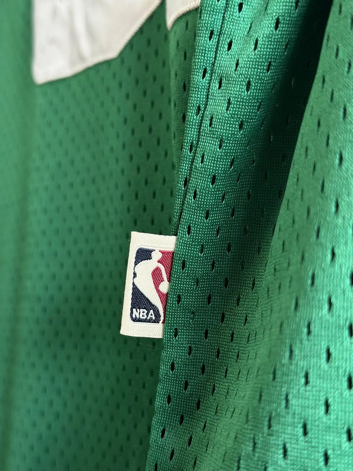 Adidas Boston Celtics Jersey Mens Large Larry Bird #33 NBA adidas Size US S / EU 44-46 / 1 - 10 Thumbnail