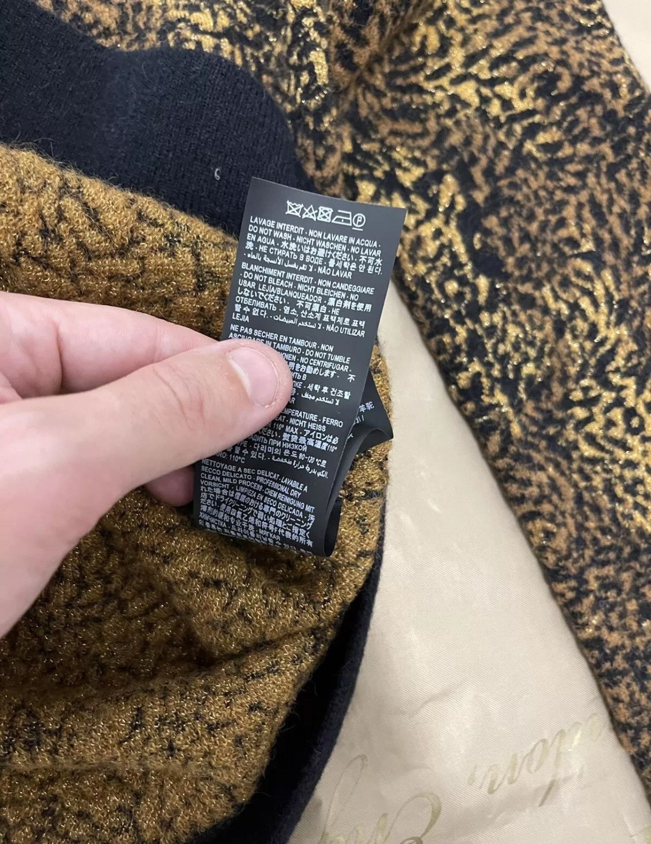 Saint Laurent Paris Saint Laurent leopard jacquard jumper Size L $1560 Size US L / EU 52-54 / 3 - 5 Thumbnail