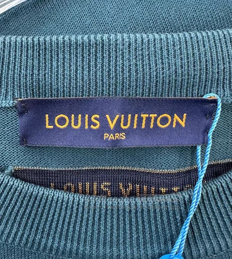 Louis Vuitton Louis Vuitton Navy Pied Piper knit logo short sleeves Size US L / EU 52-54 / 3 - 3 Thumbnail