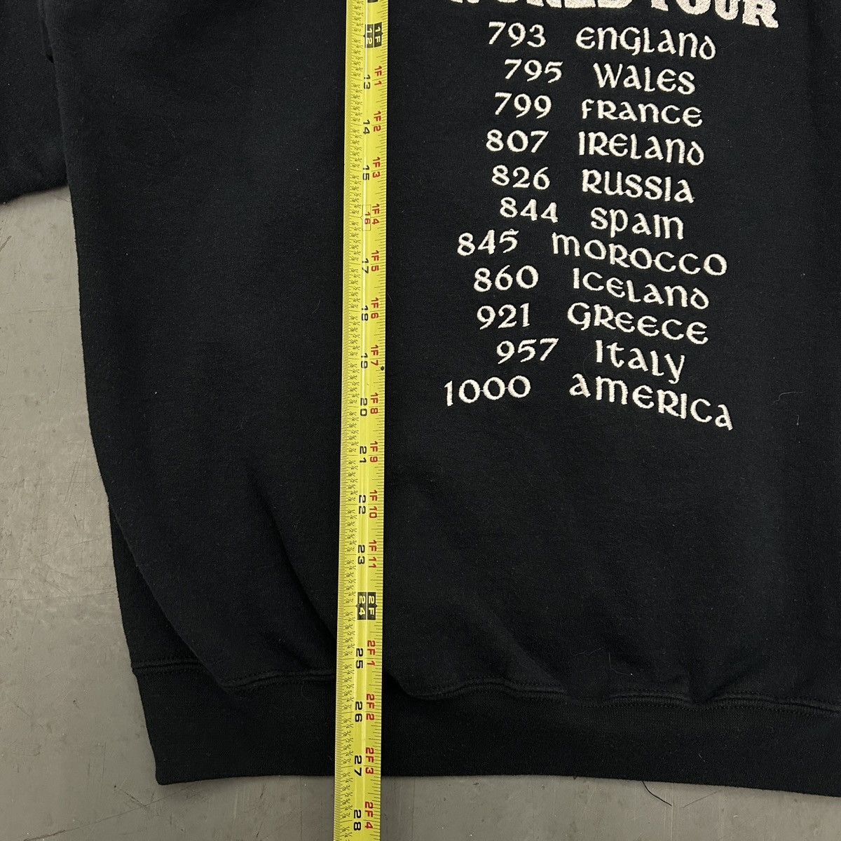 Band Tees Viking “World Tour” Zip-Up Hoodie Size US XL / EU 56 / 4 - 8 Thumbnail