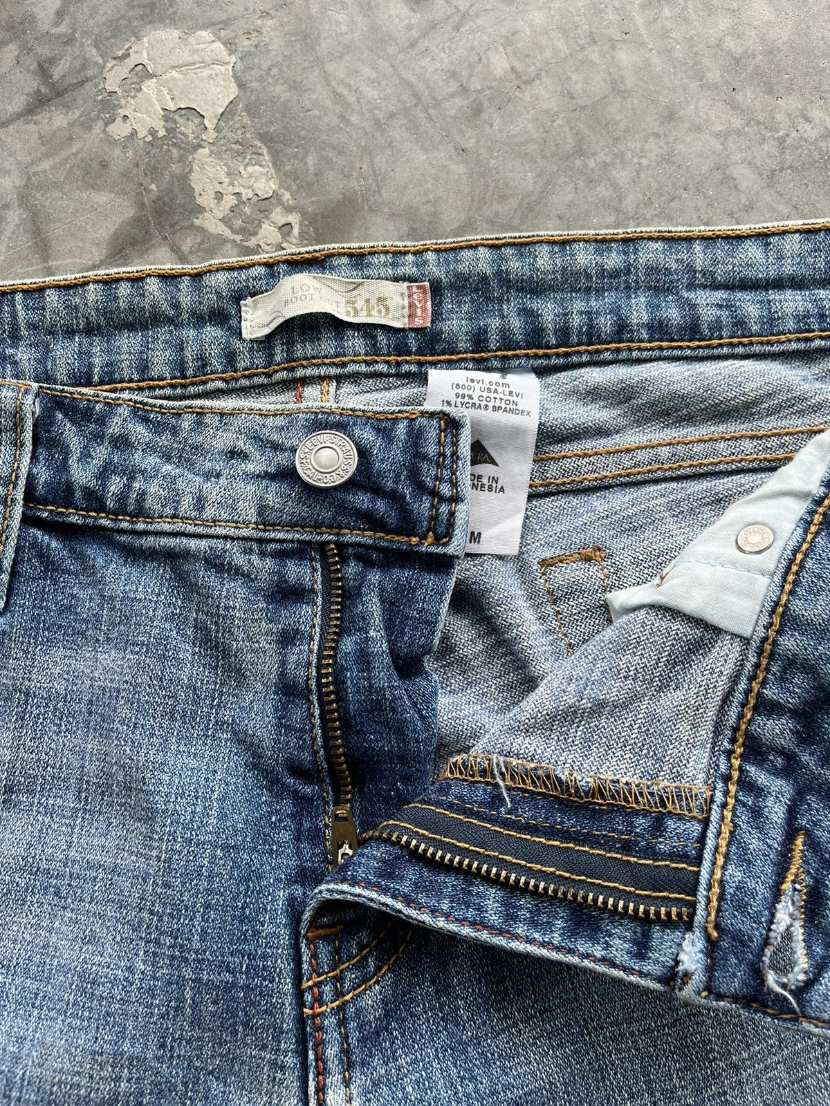 Levi's Levis 545 single R low bootcut flared jeans Size US 35 - 9 Thumbnail