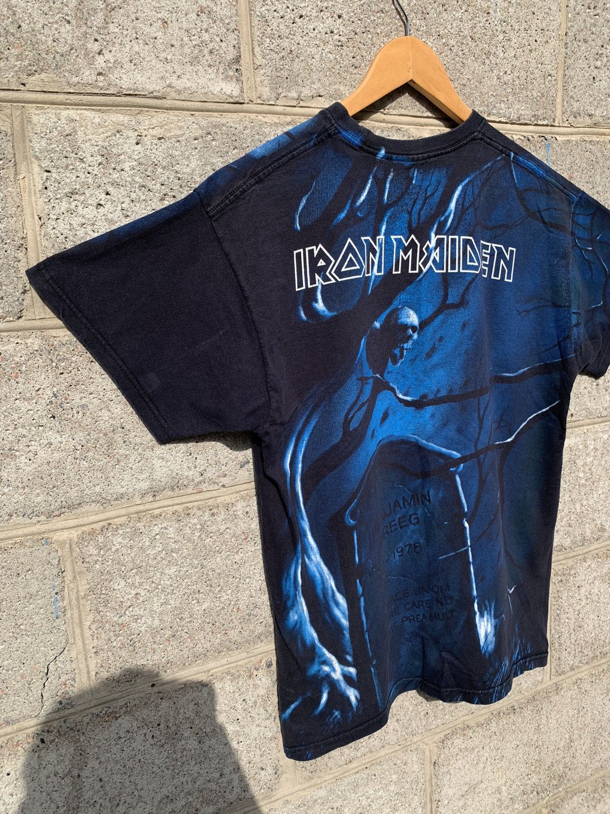 Band Tees × Iron Maiden × Vintage Iron Maiden All Over Print Benjamin Breeg Tour T Shirt Size US L / EU 52-54 / 3 - 8 Thumbnail