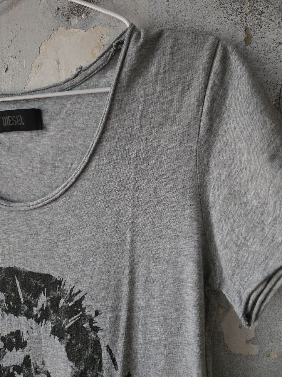 Diesel y2k diesel t shirt women medium Size M / US 6-8 / IT 42-44 - 2 Thumbnail