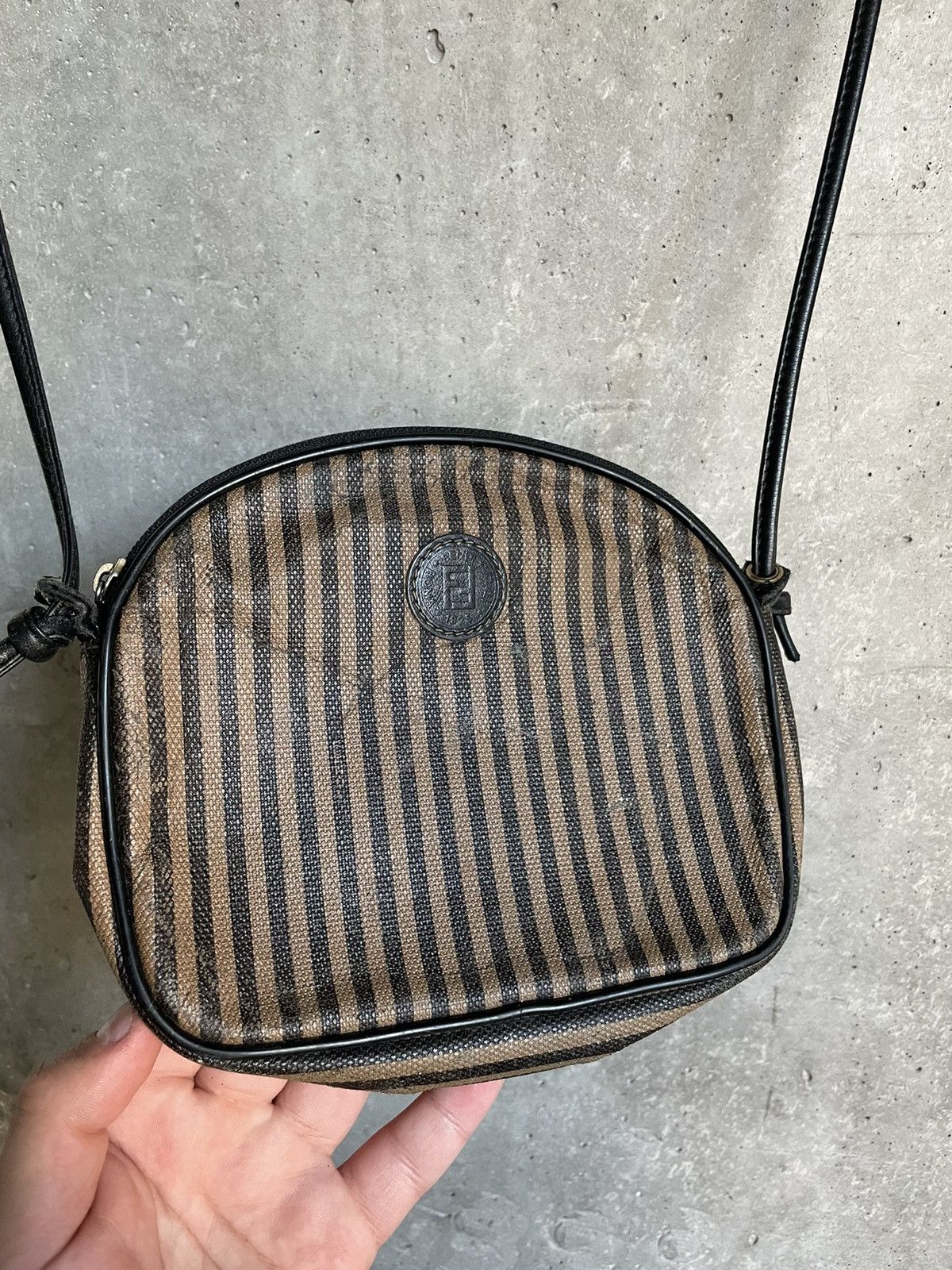 Fendi Vintage 90s Fendi Distressed Shoulder Crossbody Bag Size ONE SIZE - 4 Thumbnail