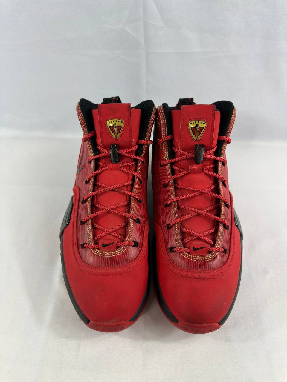 Nike Nike Air Pippen 6 University Red 2015 Size US 13 / EU 46 - 5 Thumbnail