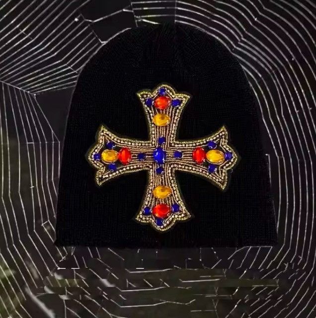 Japanese Brand huge rhinestone cross knitted beanie hat Size ONE SIZE - 1 Thumbnail