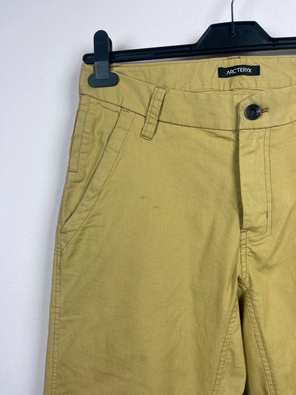 Arc'teryx Arc'teryx Chino Pants Men's 32 Beige Cotton Blend Straight Size US 32 / EU 48 - 2 Thumbnail