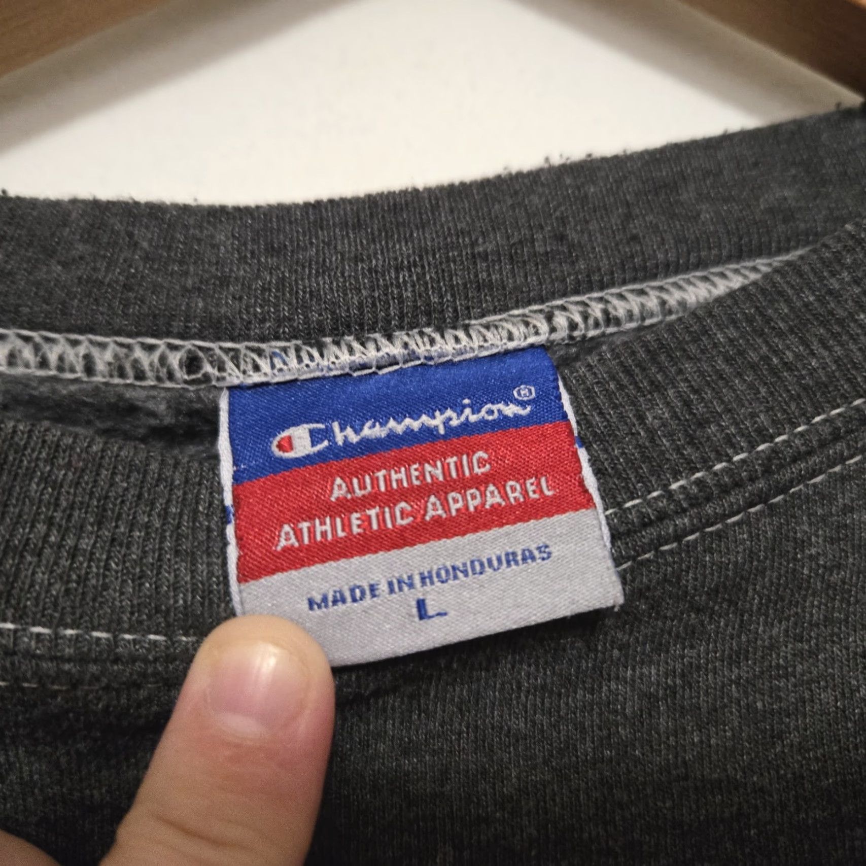 Champion VINTAGE Champion Sweatshirt Crewneck Gray Minnesota Gull Lake Adult L Size US L / EU 52-54 / 3 - 5 Thumbnail