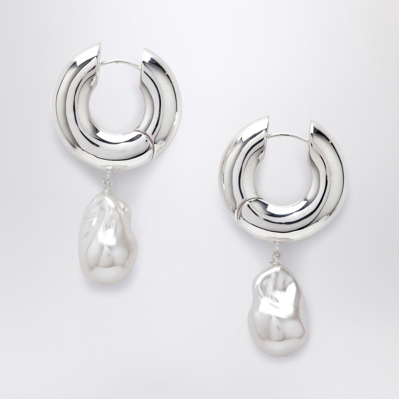 eliou Eliou Pearl Silver Earrings Size ONE SIZE - 1 Thumbnail