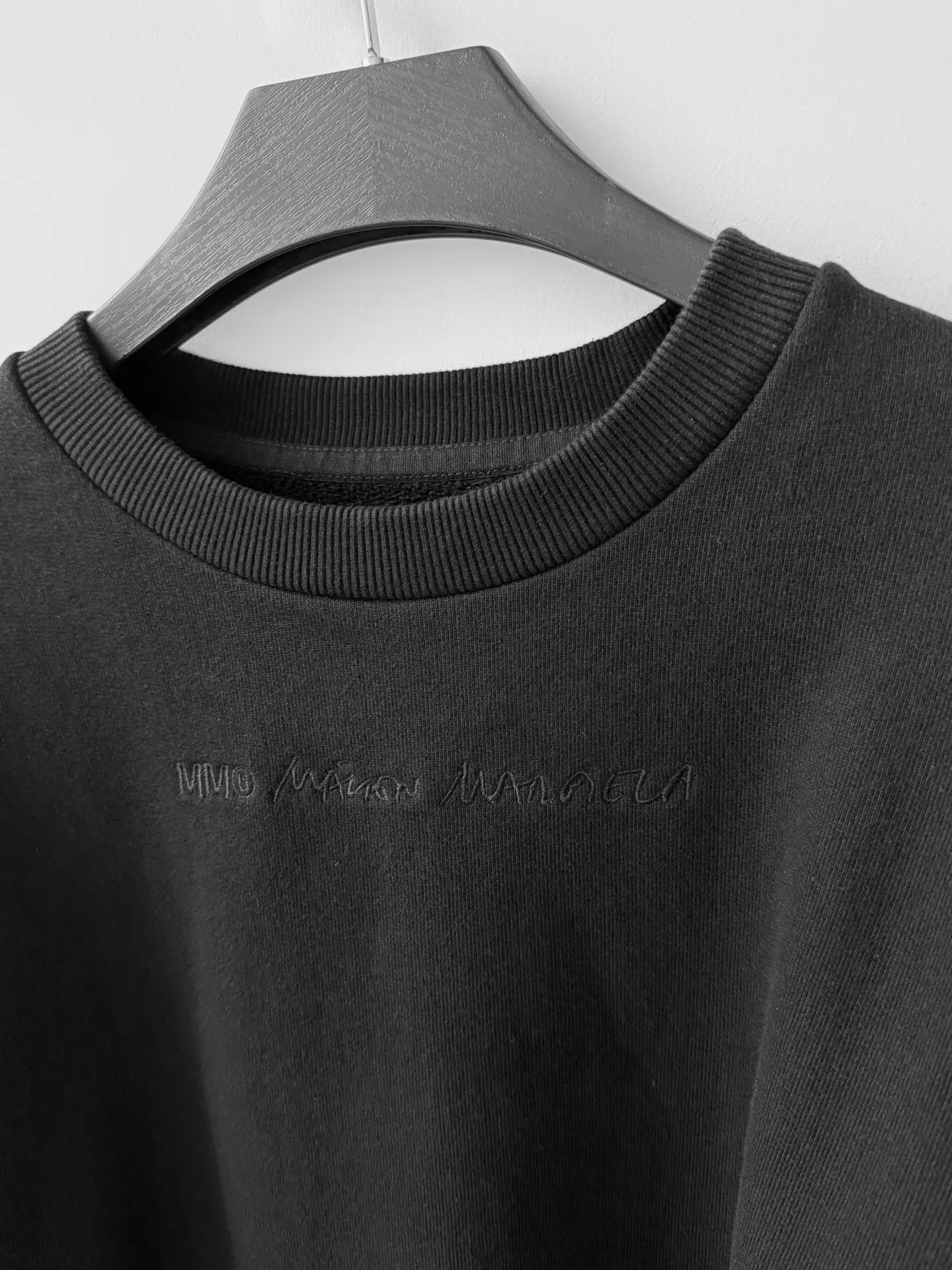 MM6 MM6 S/S20 Cutout Embroidered Sweatshirt Black M Size M / US 6-8 / IT 42-44 - 4 Thumbnail