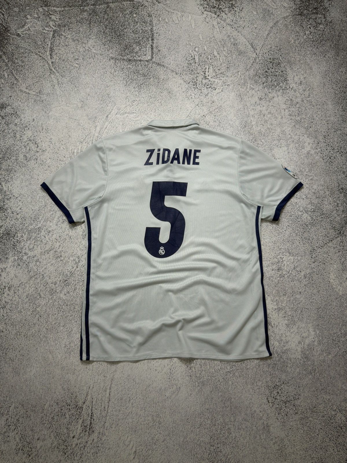 Adidas ADIDAS REAL MADRID ZIDANE #5 FOOTBALL SHIRT SOCCER JERSEY Size US M / EU 48-50 / 2 - 1 Thumbnail