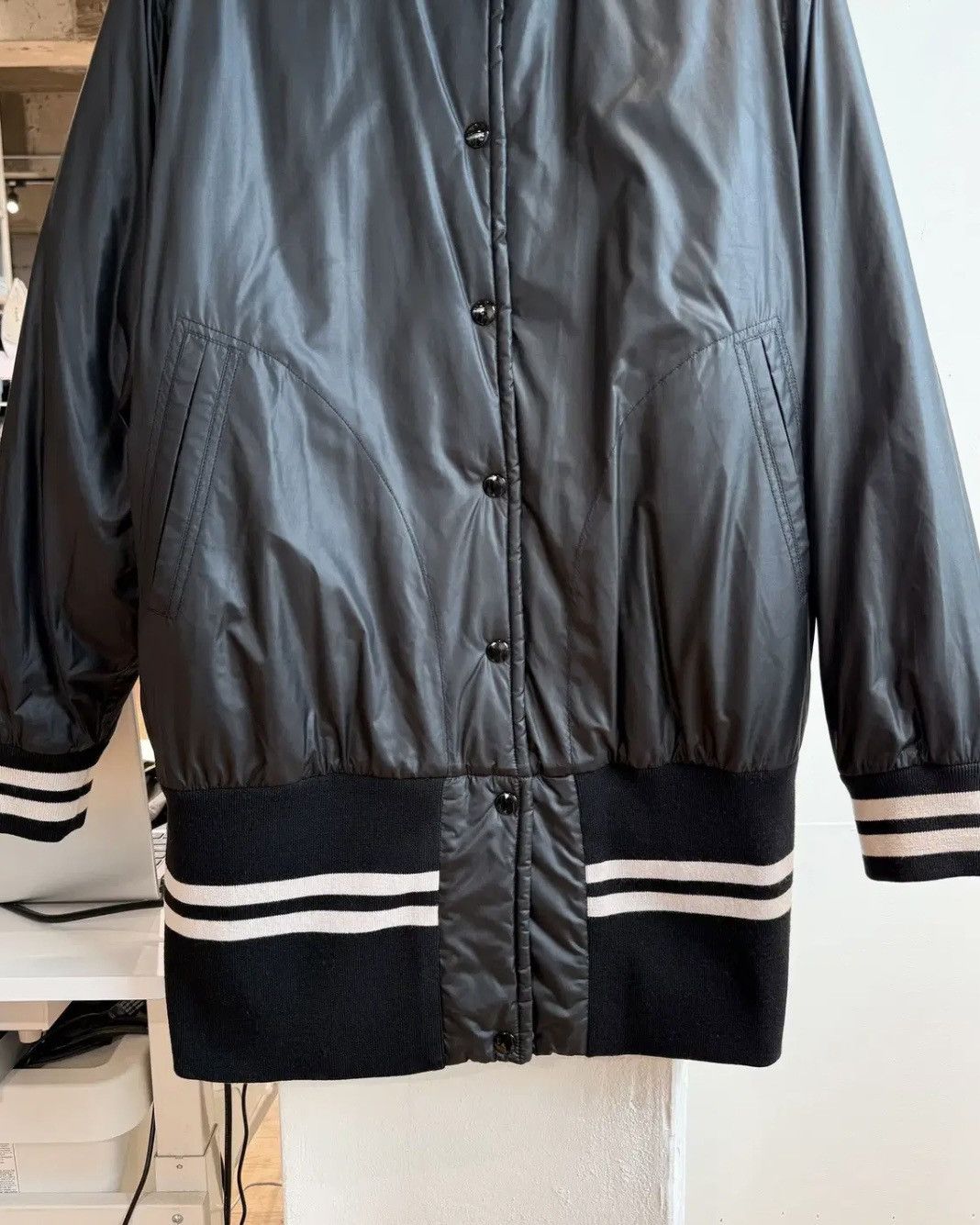 MM6 MM6 Black Reversible Bomber Jacket Size XS / US 0-2 / IT 36-38 - 3 Thumbnail
